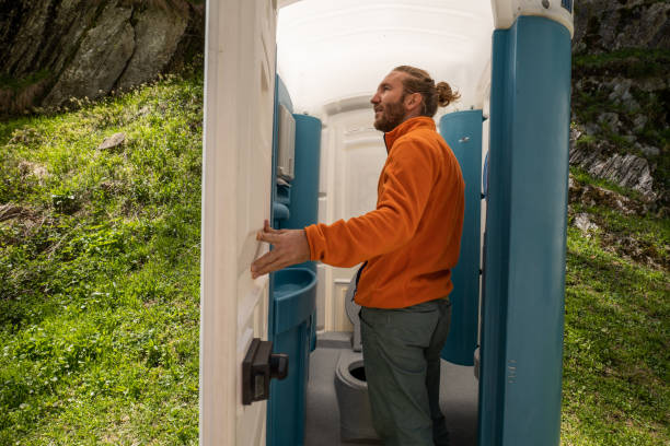 Portable Toilet Options We Offer in Arden Hills, MN
