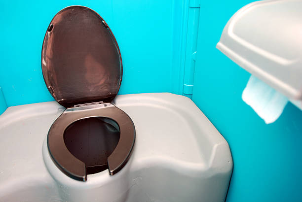 Best Sanitation services for porta potties  in Arden Hills, MN